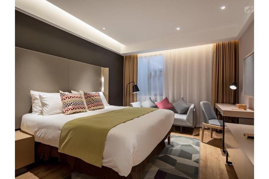 Campanile Hotel Wuhan Zhongnan Road Metro Station Exterior photo